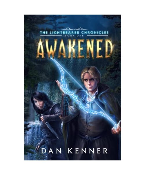 Awakened (The Lightbearer Chronicles, Band 1)
