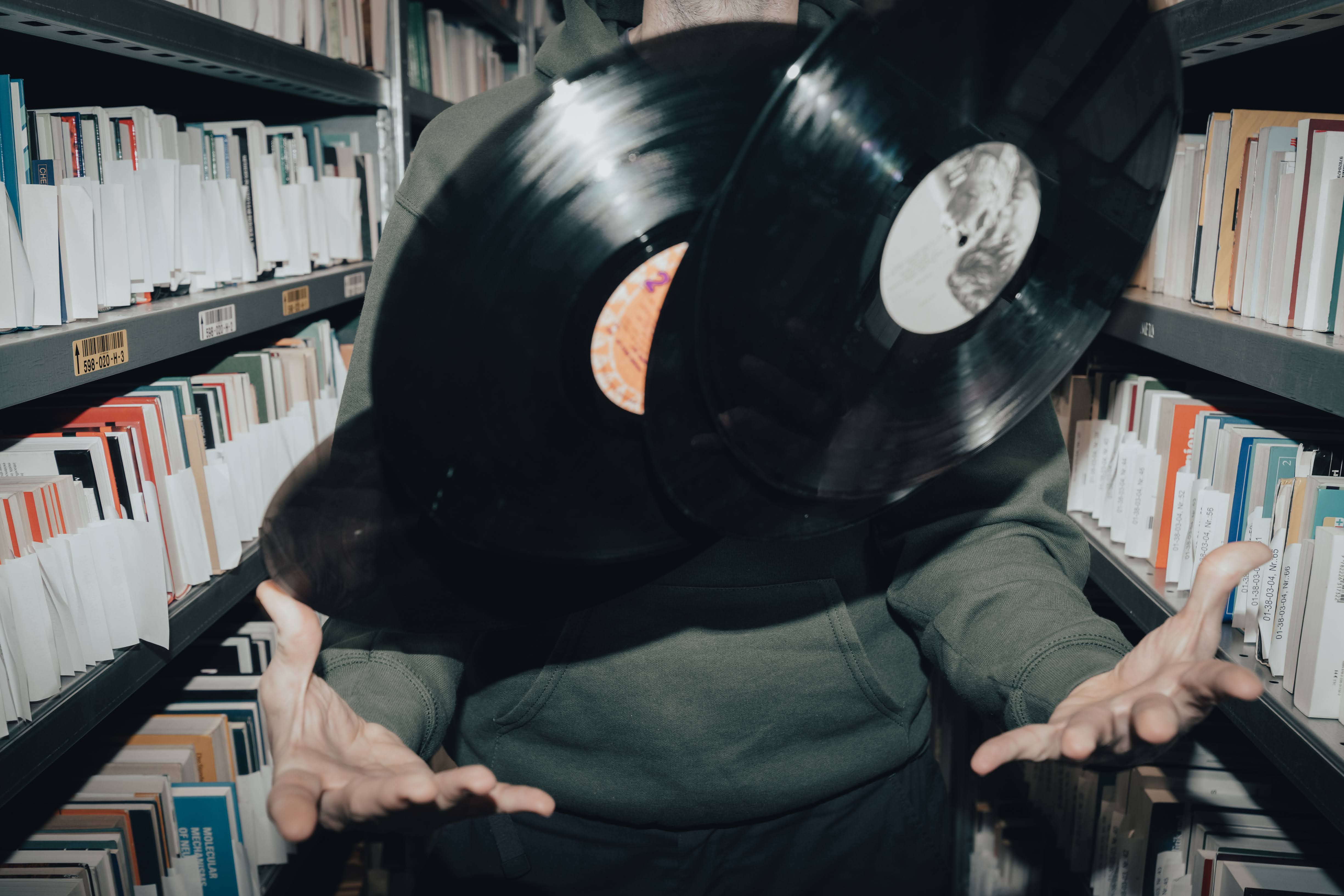 Moderner Vinyl Plattenspieler